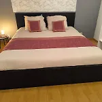 Апартаменты Charmante Maison 2 A Obourg-mons Engyh House2