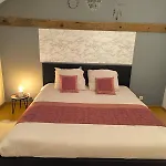 Charmante Maison 2 A Obourg-mons Engyh House2 * 蒙斯