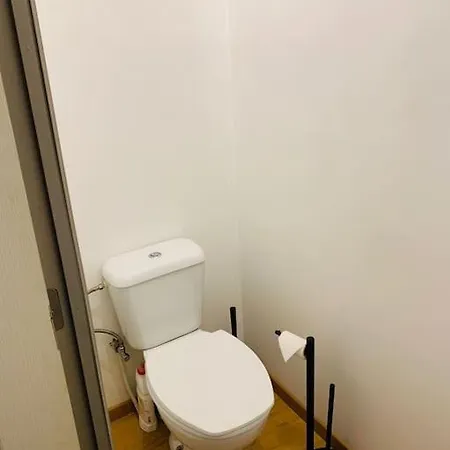 Tres Belle Maison D'hote De 2 A Obourg Apartman
