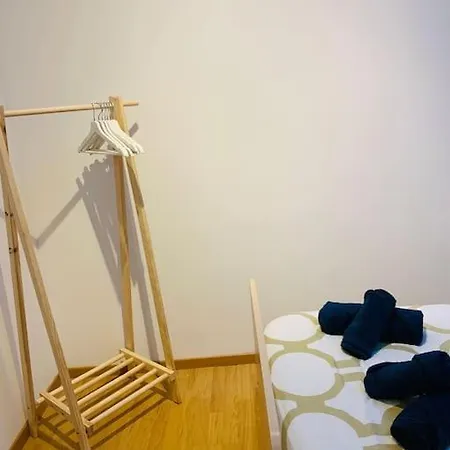 Très Belle Maison D’hôte De 2 à Obourg *