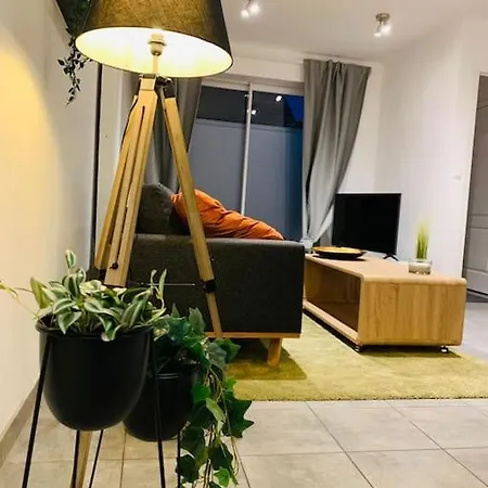 Tres Belle Maison D'hote De 2 A Obourg Apartman