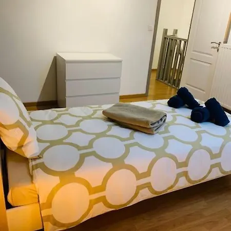 Tres Belle Maison D'hote De 2 A Obourg Apartman *