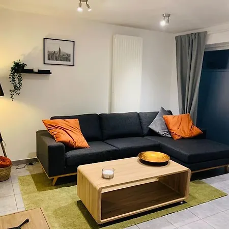 Très Belle Maison D’hôte De 2 à Obourg * Mons