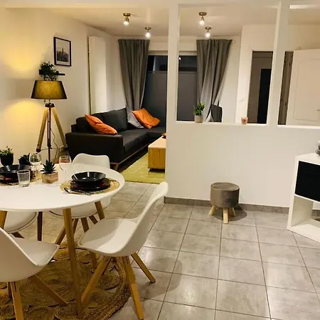 Tres Belle Maison D'hote De 2 A Obourg Apartman Mons