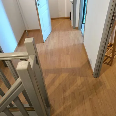 Charmante Maison 2 A Obourg-mons Engyh House2 * Mons