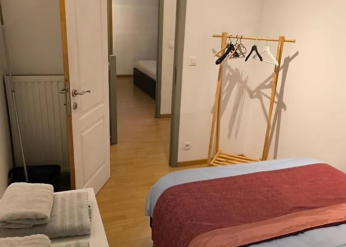 Charmante Maison 2 A Obourg-mons Engyh House2
